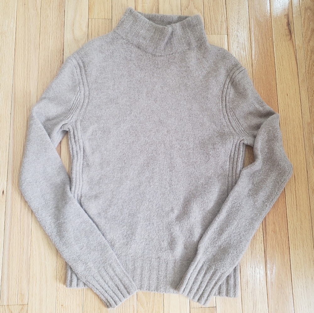 J. Crew Point Sur Women's XS Soft Sweater Beige Alpaca Wool Cozy Classic Preppy